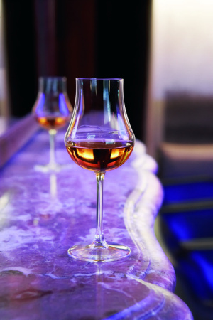 Бокал для рома 160 мл. d=70 мм. h=170 мм. хр.стекло Опен ап Спиритс (E5205) /6/24/576/ Бокал для рома 160 мл. d=70 мм. h=170 мм. хр.стекло Опен ап Спиритс (E5205) /6/24/576/