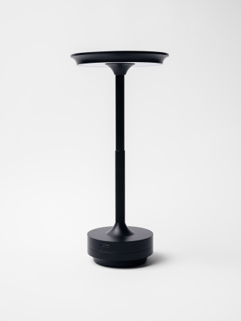 Лампа настольная d=13 см. h=27,5 см. 3 цвета, сенсорная регулировка яркости, алюм., черная LED HIGH-TECH MGline /1/20/ Лампа настольная d=13 см. h=27,5 см. 3 цвета, сенсорная регулировка яркости, алюм., черная LED HIGH-TECH MGline /1/20/